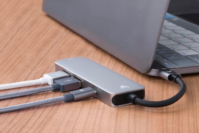 Złącze USB – charakterystyka i zastosowanie