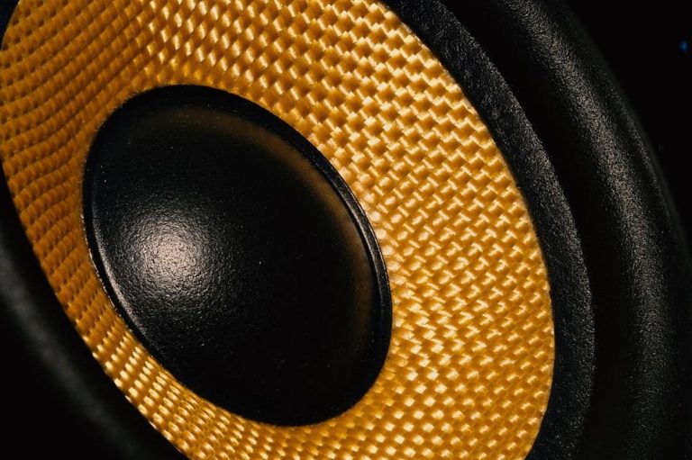 Membrana głośnikowa – co to jest i jak działa?