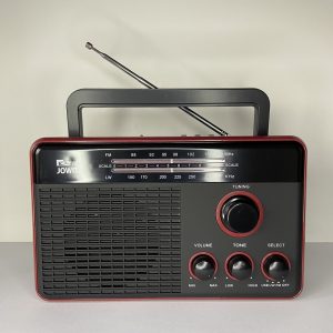 radio ELTRA JOWITA przodem z antena